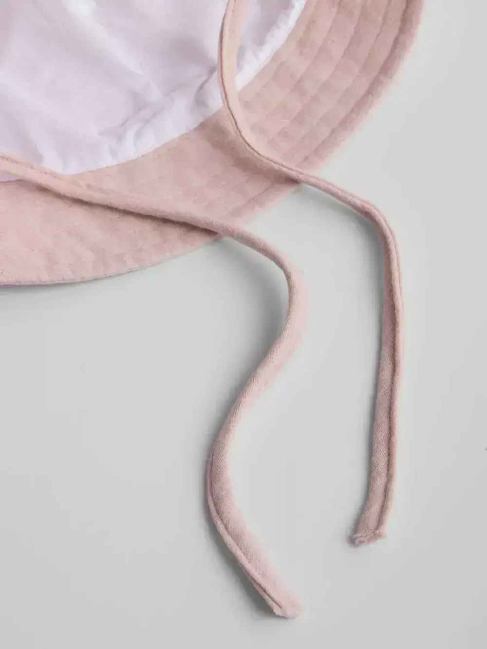 Панама летняя с ушками на завязках для детей