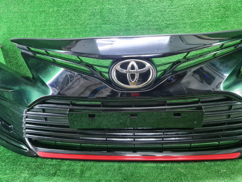 Бампер передний Toyota Camry xv70 (20-н.в) В сборе