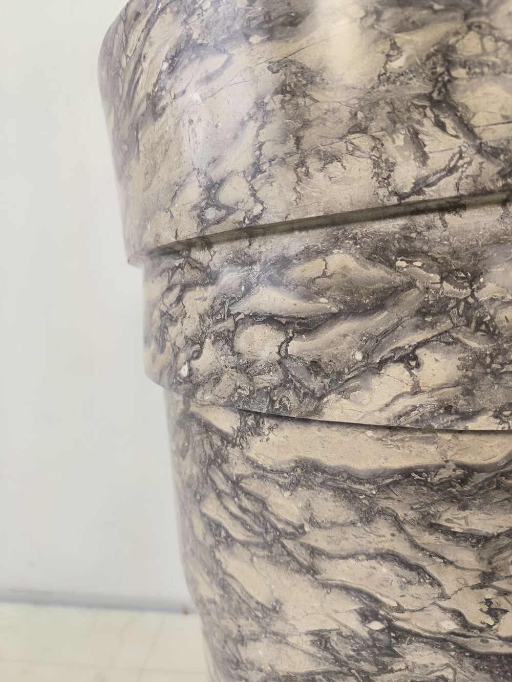 Раковина напольная из мрамора Pedestal Doreng Spiral MN-65926 40х40х90