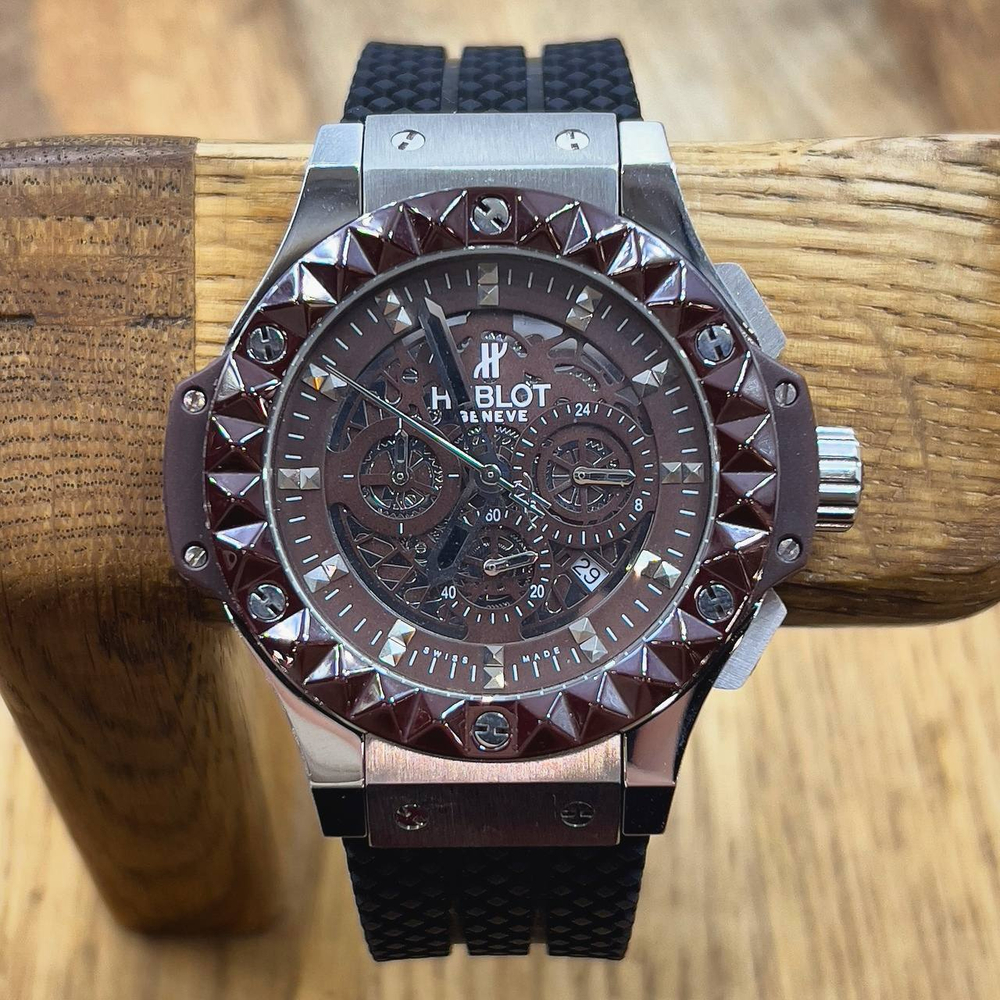 Часы Hublot