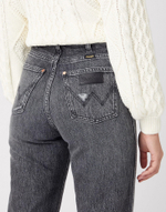 Джинсы женские WRANGLER MOM STRAIGHT STAR GAZER