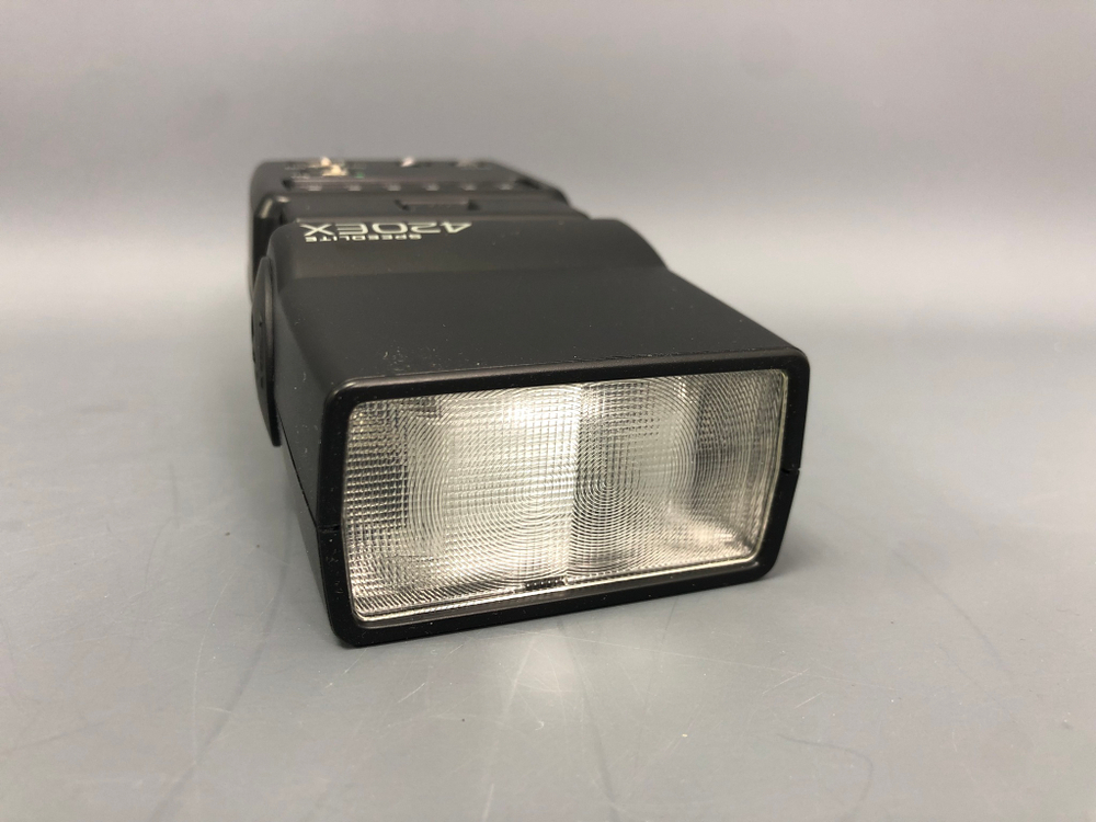 Canon Speedlite 420EX