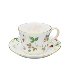 Wedgwood - Чашка с блюдцем Wild Strawberry 200мл для кофе/чая / артикул   1053808  / GTIN 4582112839489