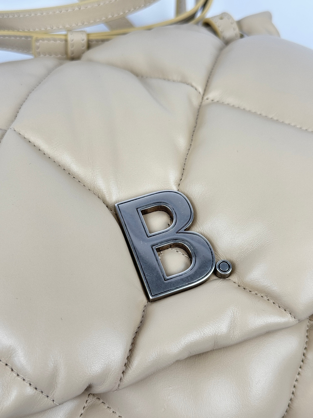 Сумка Balenciaga Touch Puffy