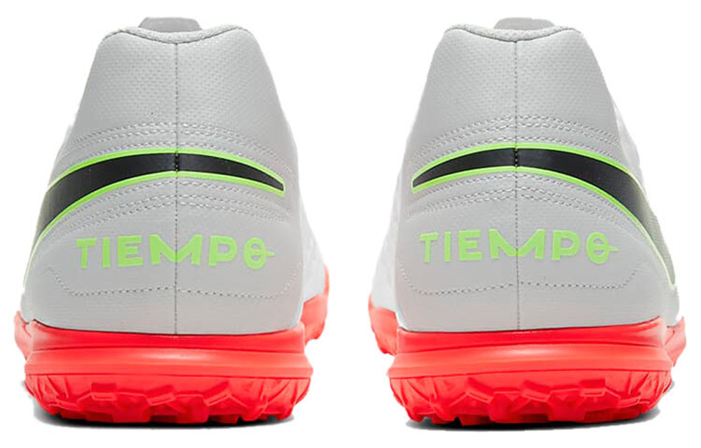 Кроссовки Nike Legend 8 Club Tf