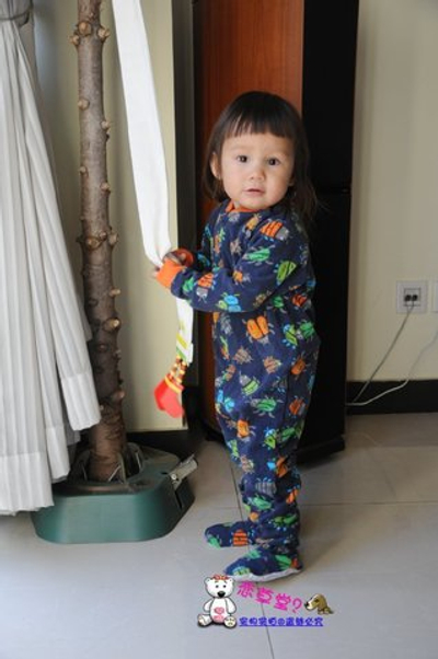 Комбинезон детский флисовый с принтом разноцветных жуков