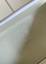 Louis Vuitton Zippy Wallet