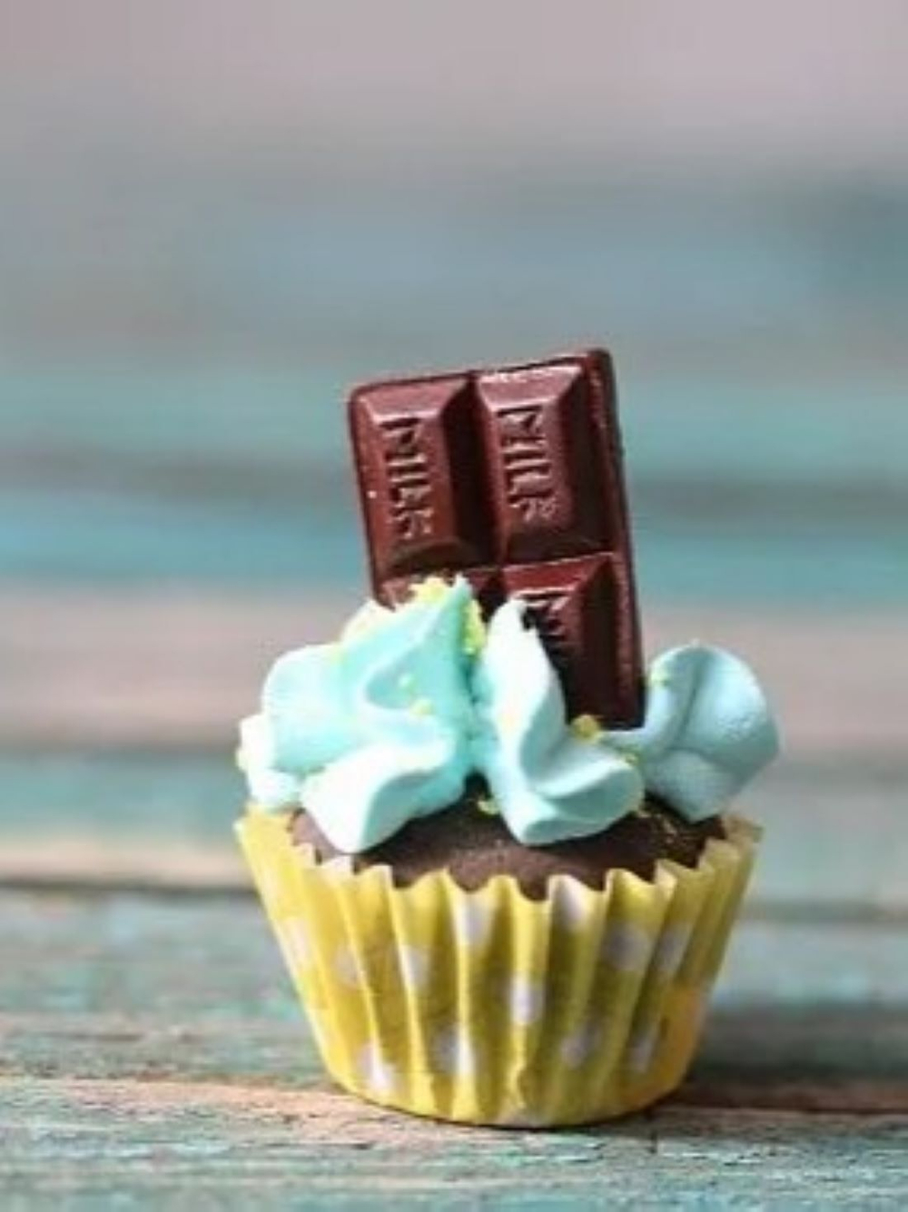 Молд силиконовый для творчества "Шоколадка Milk" 6 см / Форма для мыла, воска, гипса и полимерной глины