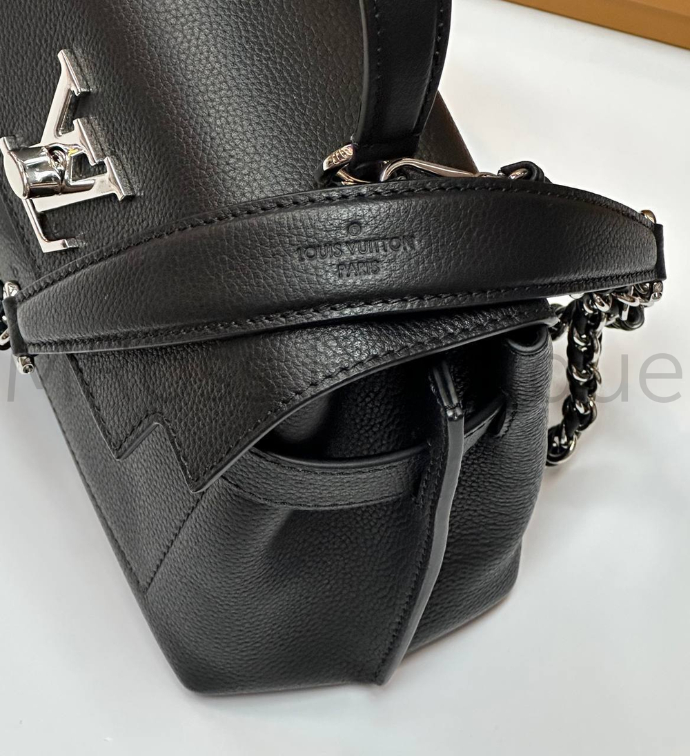 Черная сумка Lockme Ever Mini Louis Vuitton