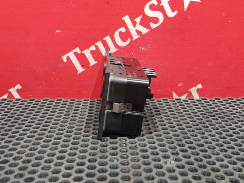 Переключатель света фар