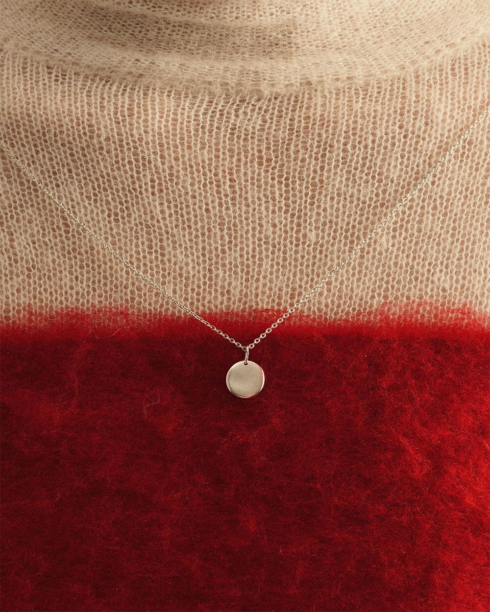 Медальон Гладкий