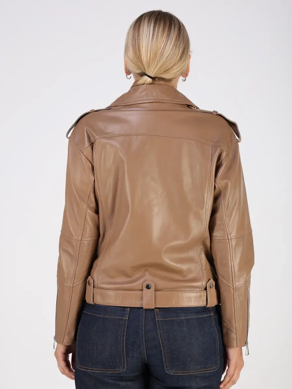 Кожаная куртка демисезонная косуха оверсайз