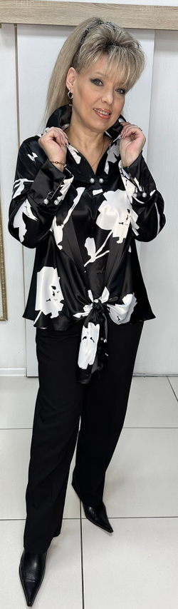 Туника-блузон на завязке с брошью