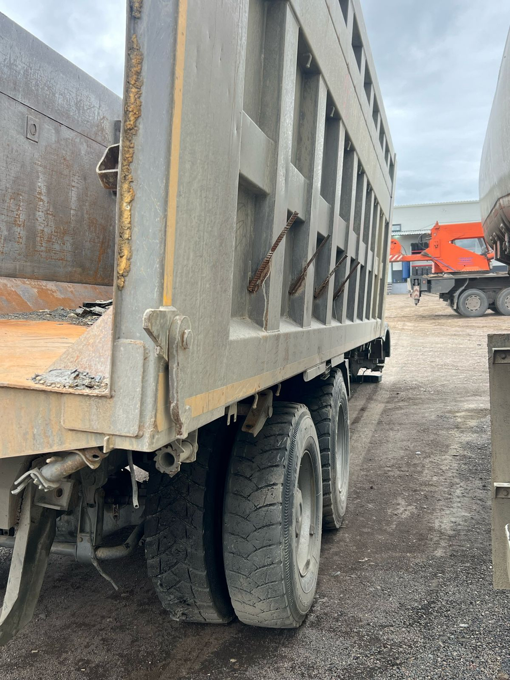 Howo T5G 8x4 Самосвал ZZ3317V386GE1 (Дизельный, 10,5 л, 440 л.с., МТ)