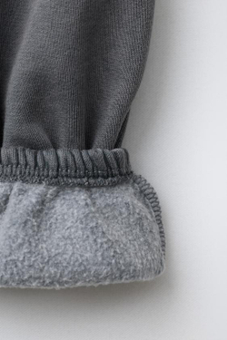 ZARA ДЖОГГЕРЫ С ЭФФЕКТОМ ПОТЕРТОСТИ И НАШИВКОЙ, АНТРАЦИТОВО-СЕРЫЙ