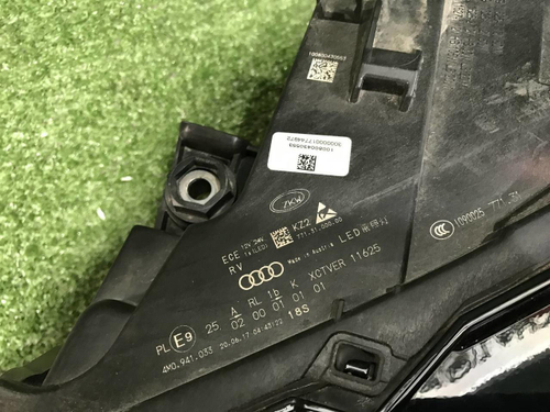 Фара левая Audi Q7 2 (2015-2019) LED
