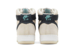 Кроссовки Nike Air Force 1 07 Lx