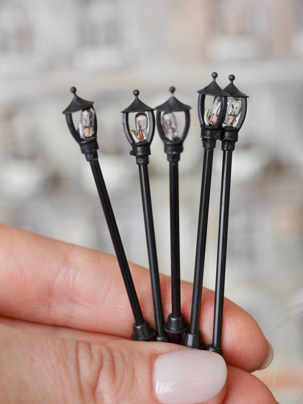 Фонари уличные миниатюрный для макетов "Классический" (63 мм; 5 штук) / мини фонари для парков и железных дорог