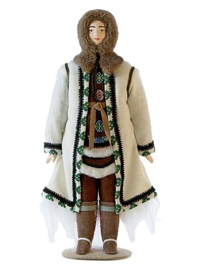 Кукла коллекционная фарфоровая Эвенк