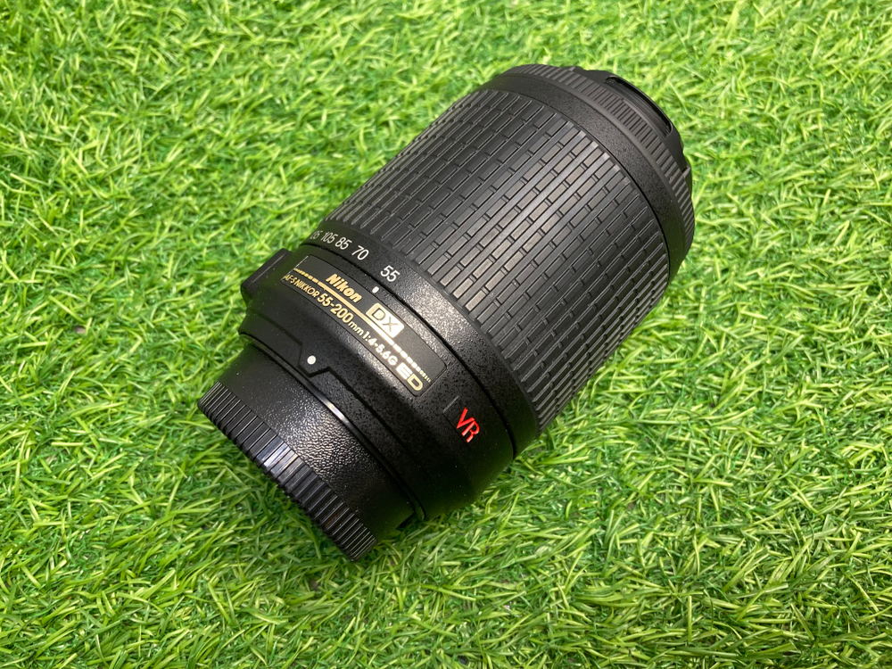 Nikon 55-200mm 4-5.6G AF-S DX VR IF-ED