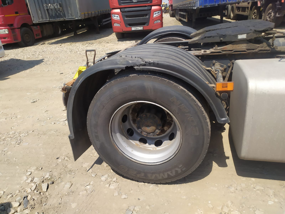 КамАЗ 5490 4x2 Седельный тягач 5490-032-87(S5) NEO (Дизельный, 12,0 л, 401 л.с., МТ)