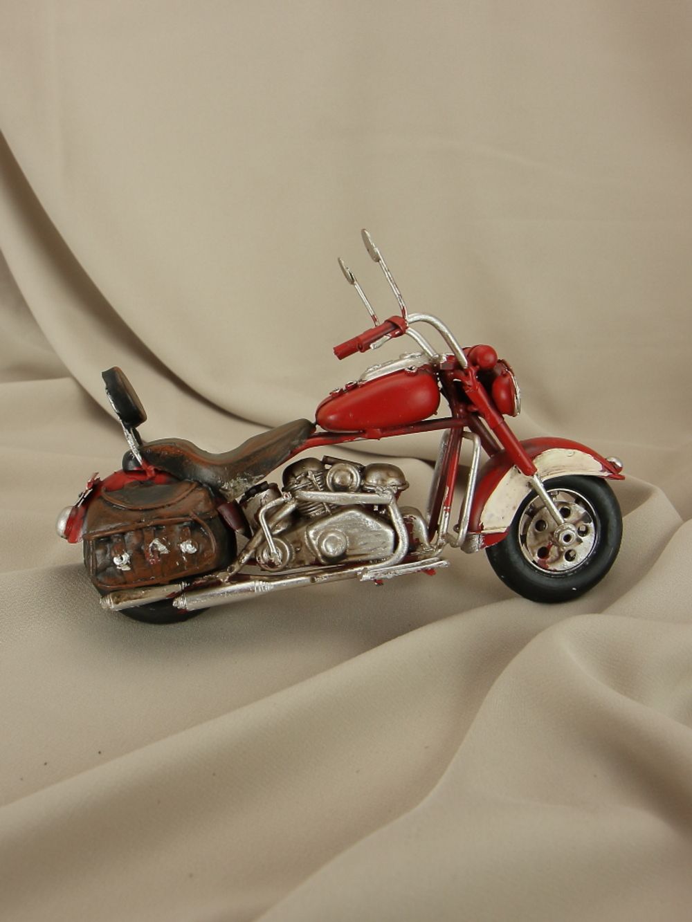 R&D Модель мотоцикла Harley Davidson красный