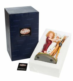 PRO-26 Статуэтка «Художница» (Profisti.Parastone)