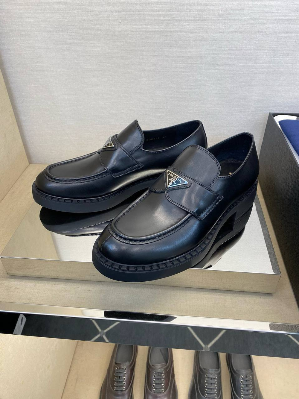 Лоферы Prada