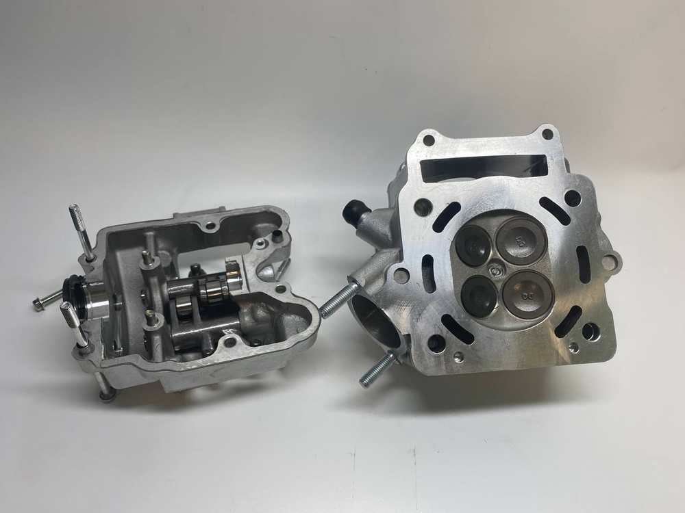 Головка блока цилиндров ( ГБЦ ) в сборе двигатель 174MN-3, CBS300