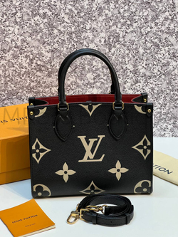 Черная сумка Louis Vuitton Onthego PM с узором монограм