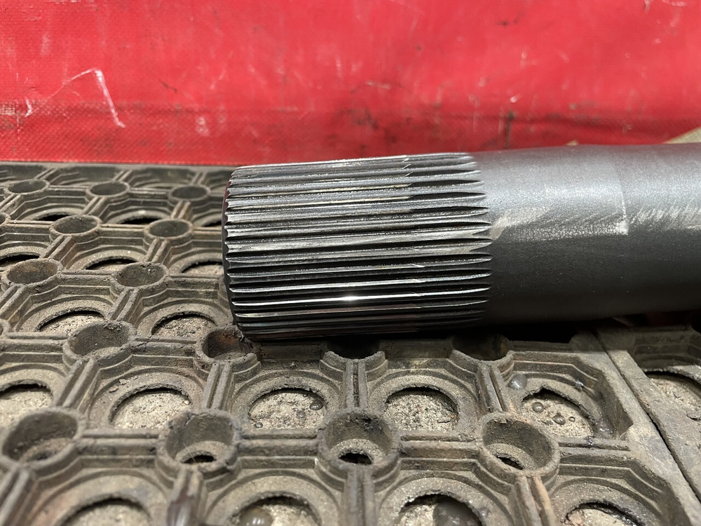 Полуось без блокировки 2023г