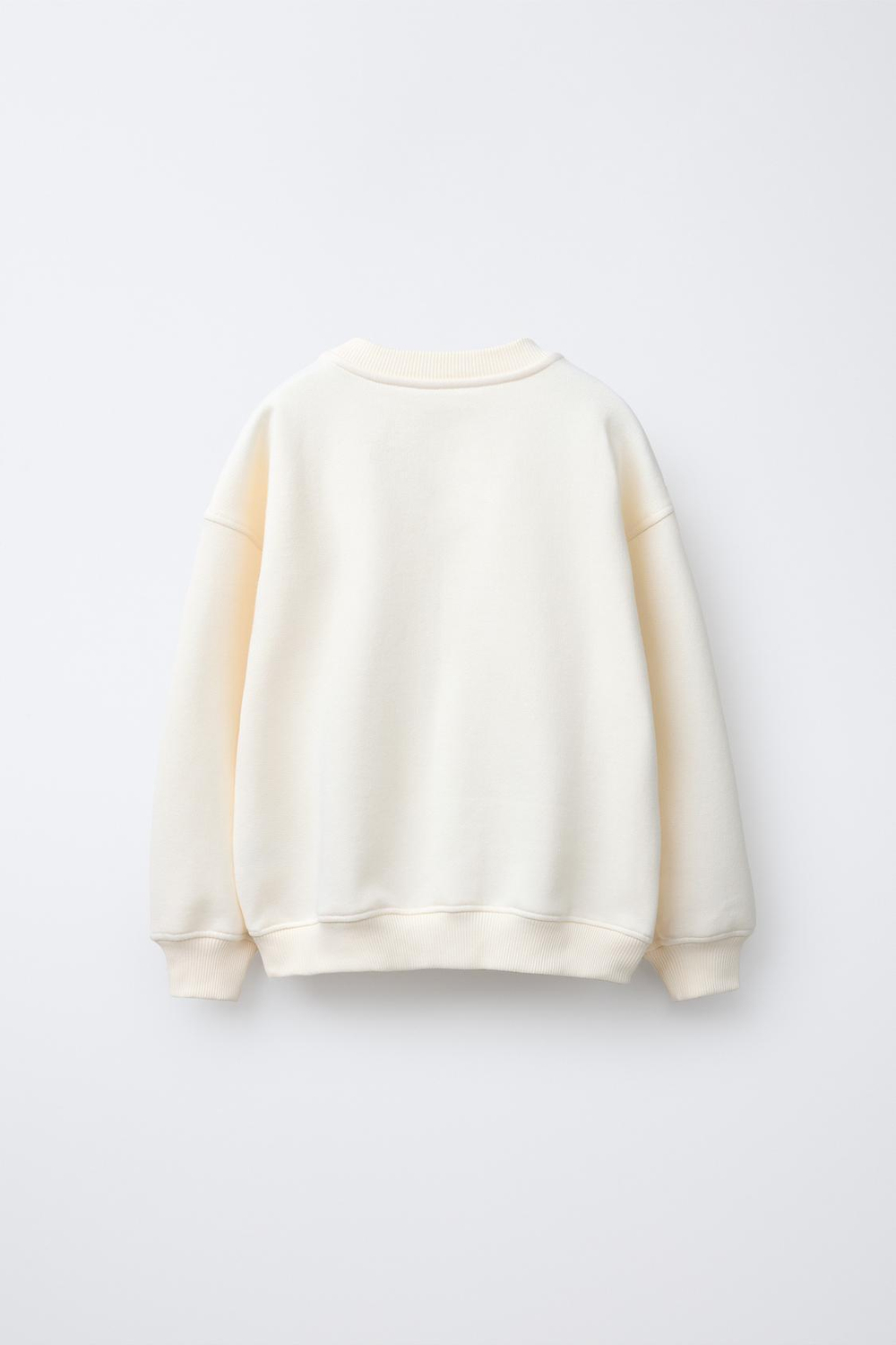 ZARA ТОЛСТОВКА С НАШИВКОЙ И РЕЛЬЕФНОЙ НАДПИСЬЮ, ЭКРЮ