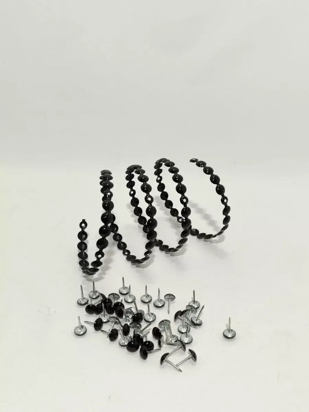 Гвоздевая лента для мебели "Черная" молдинги для мебели