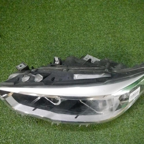 Фара левая BMW 1er F20 (2015-2017) LED