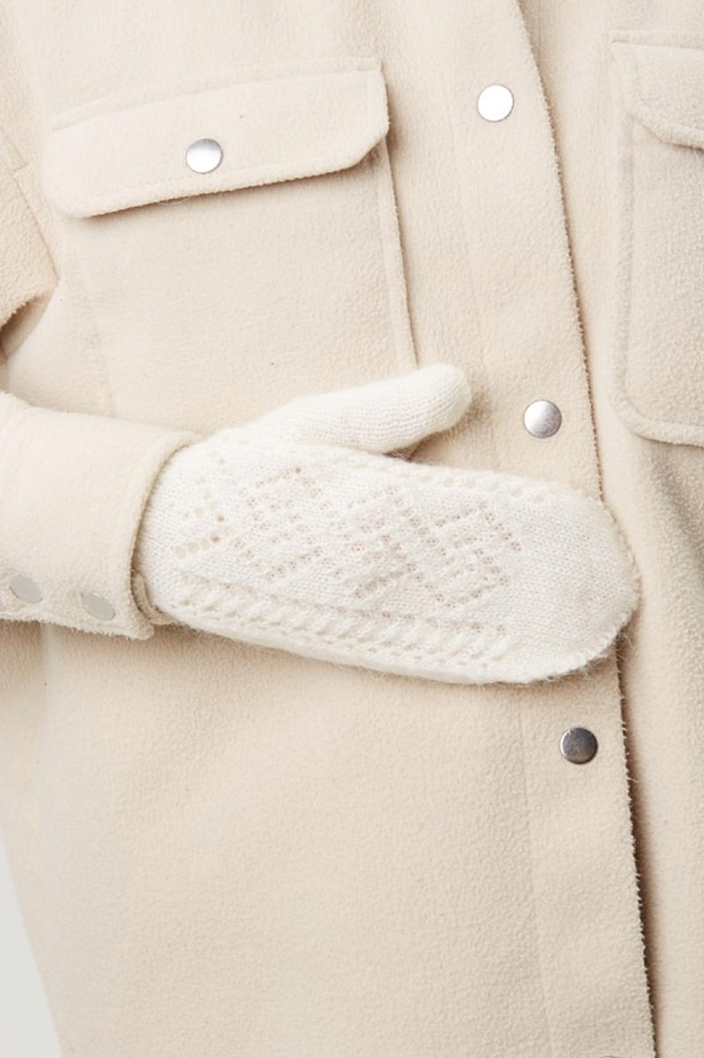 Варежки В036-02 экрю