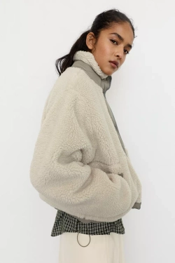 PULL&BEAR Куртка из искусственного меха, песочный