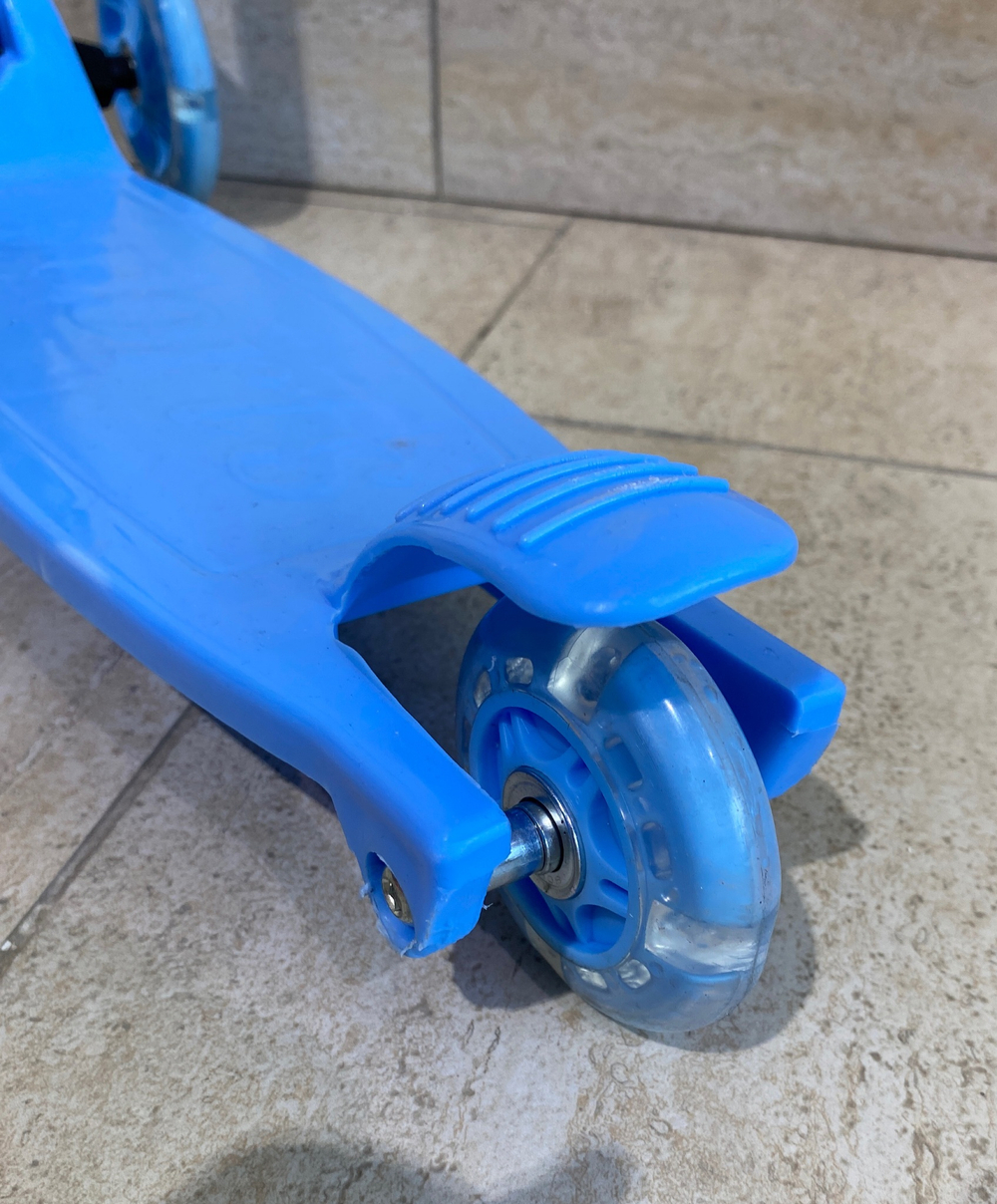 Самокат детский 3-х колесный (2 св. п 115 мм, з 80 мм) руль 55-70 см до 30 кг, мятный U040842Y