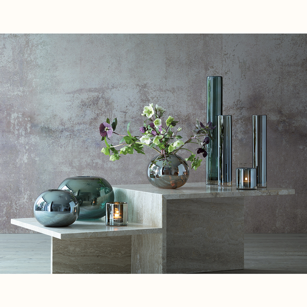 Ваза signature, epoque, 13,5 см, сапфир