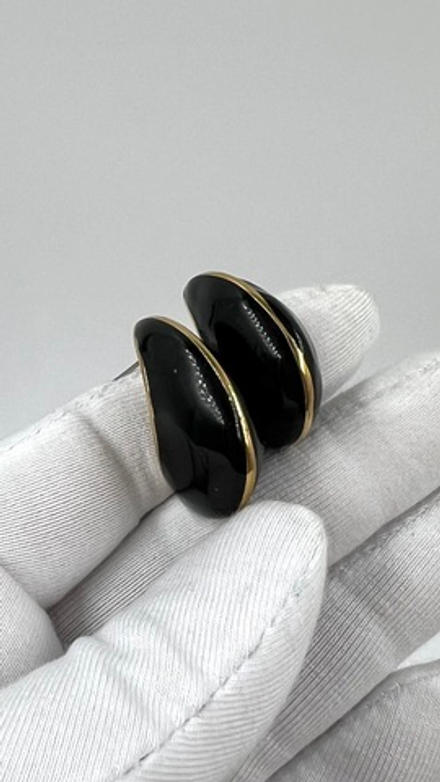 Серьги в виде капли