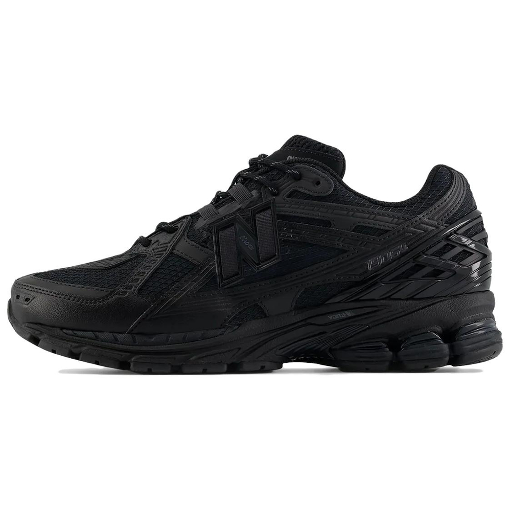 New Balance 1906u Triple
