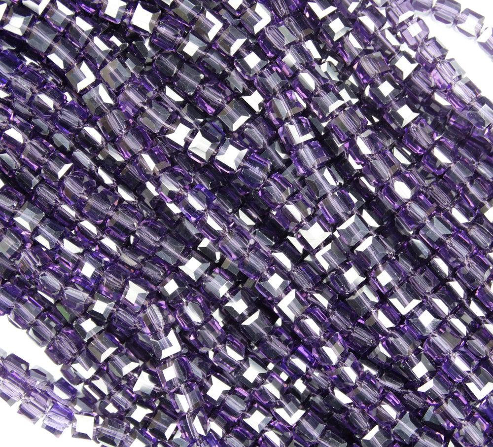 БВ031НН4 Хрустальные бусины квадратные, цвет: фиолетовый, размер 4 мм, кол-во: 44-45 шт.
