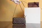 Louis Vuitton Favorite PM