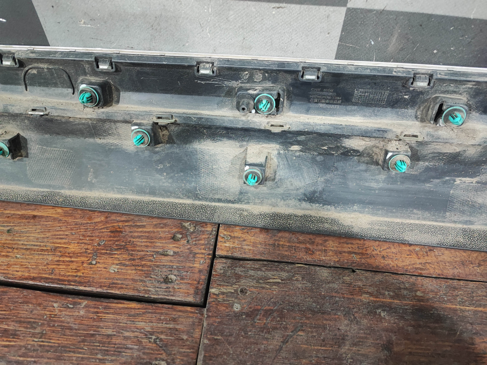 Накладка двери передней правой Exeed VX 21-нв Б/У Оригинал 609000320AADQJ