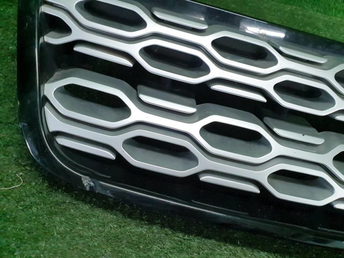 Решетка радиатора Land-Rover Discovery Sport (2019-н.в.)