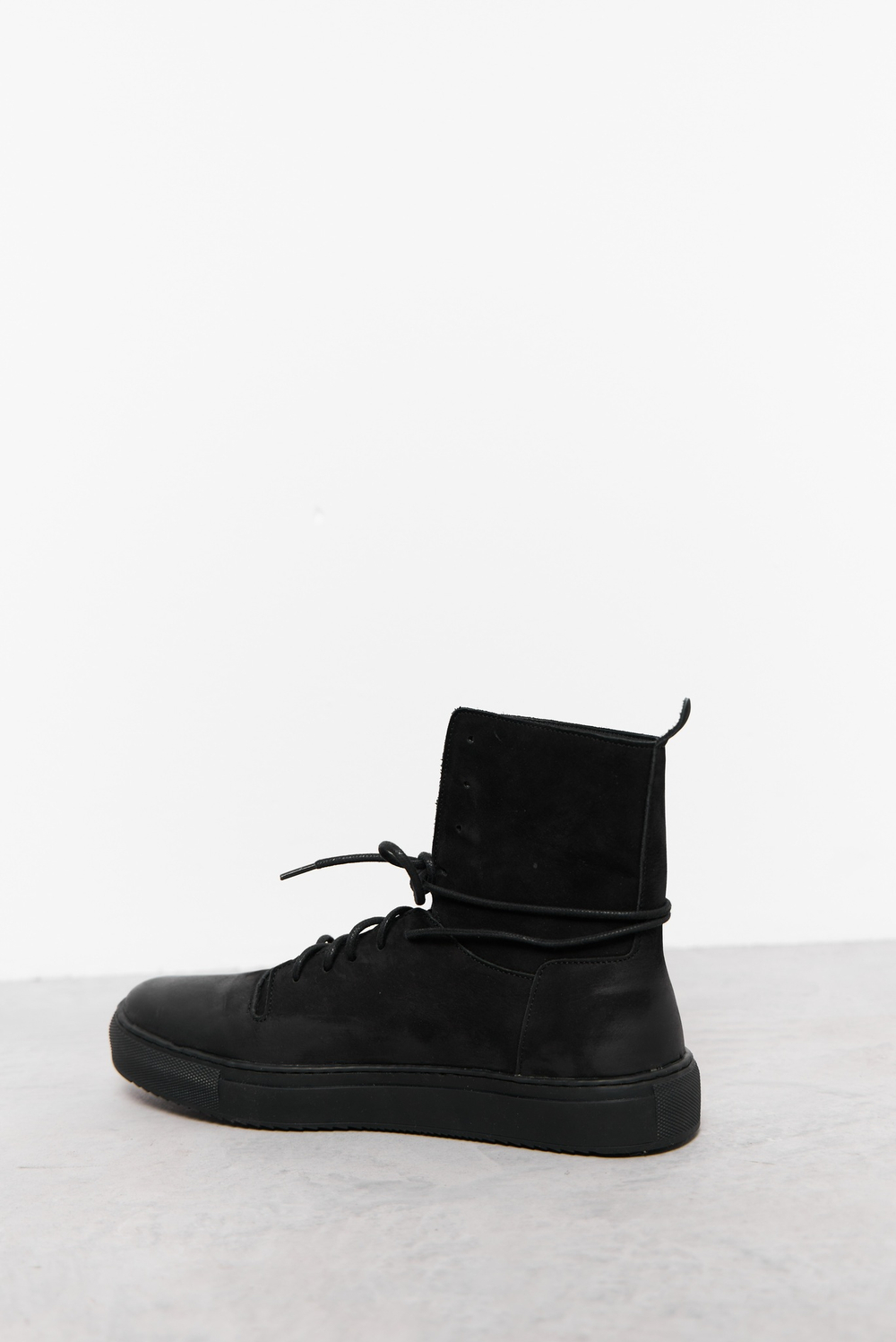 HIGHTOPS Black