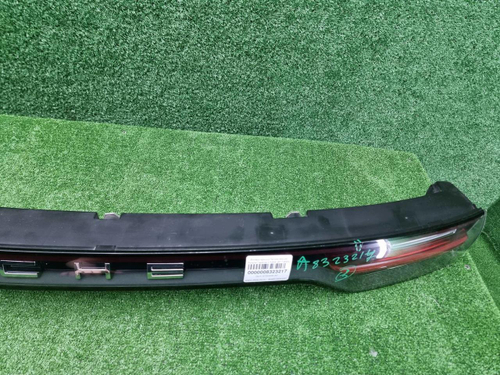 Фонарь крышки багажника Porsche Cayenne 3 (17-23)