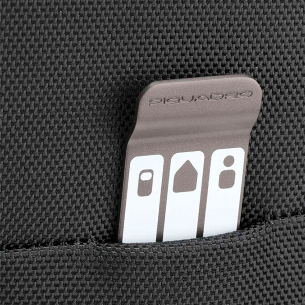 Сумка дорожная на колесах Piquadro Brief