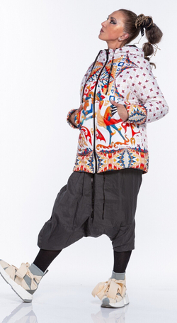 Двусторонняя куртка "Будни и праздник", по мотивам абстрактной живописи Василия Кандинского и старинного скифского ковра