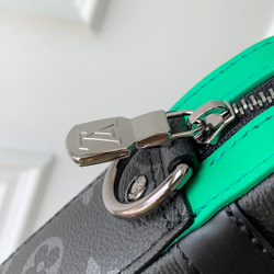 Louis Vuitton Trio Messenger