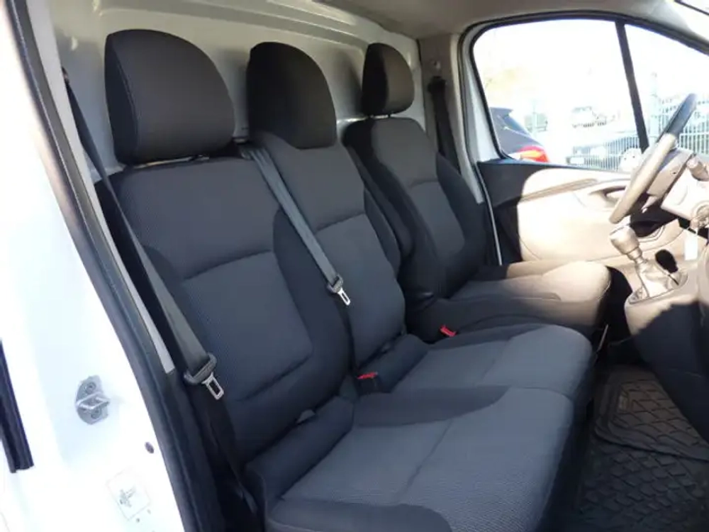 Renault Trafic L1H2